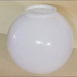 Globo blanco de policarbonato con bayoneta | Fábrica Tu Lámpara