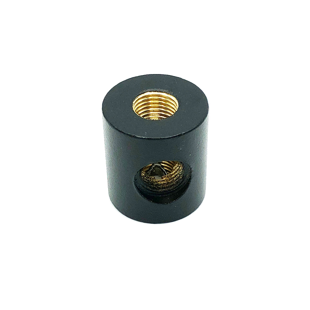 Cilindro de tres salidas rosca 10/100 negro para lámparas